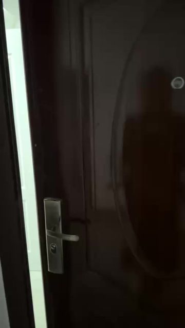 Dvoiposoban stan u Eš naselju 64,23 m2 + PARKING MJESTO