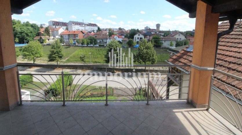 Kuća Sut+2S+Pot, površine 80m2 u Brčkom ID: 1654/EN