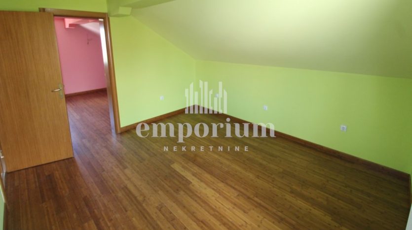 Kuća Sut+2S+Pot, površine 80m2 u Brčkom ID: 1654/EN