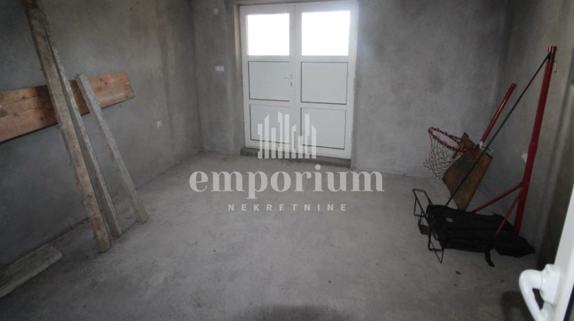 Kuća Sut+2S+Pot, površine 80m2 u Brčkom ID: 1654/EN