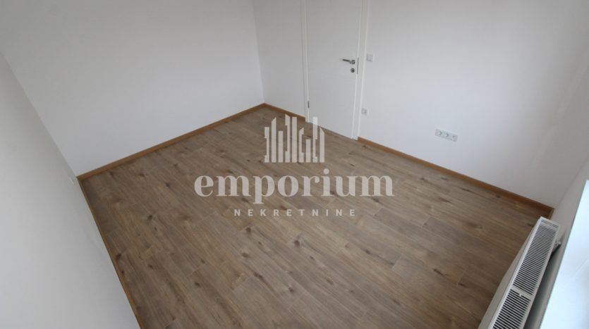 Prodaja jednoiposobnog stana u centru grada, 42m2 ID:2330/BN