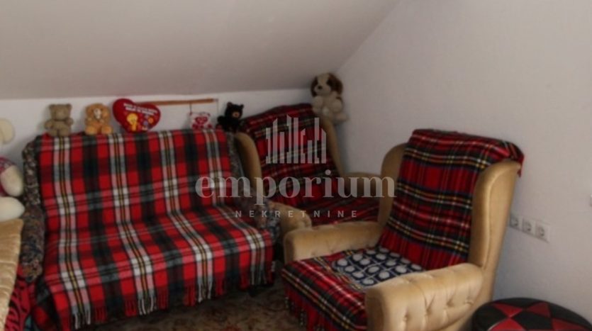 Trosoban stan u novogradnji ID:989/BN