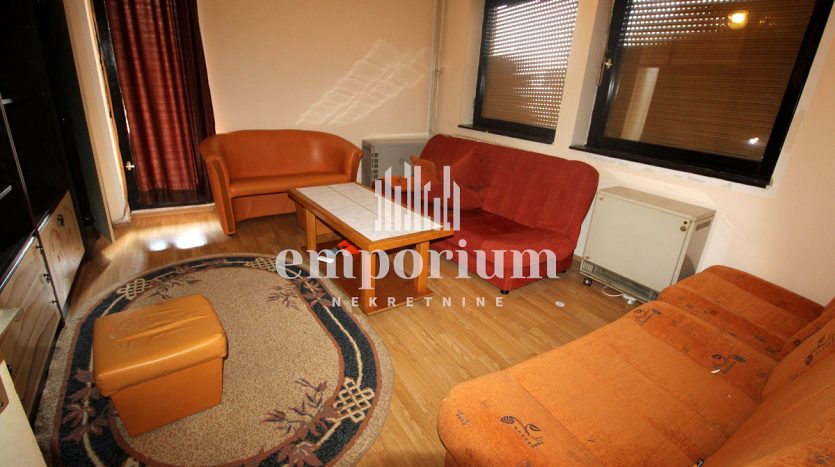 Dvosoban stan u centru grada, 64m2 ID:1267/MS