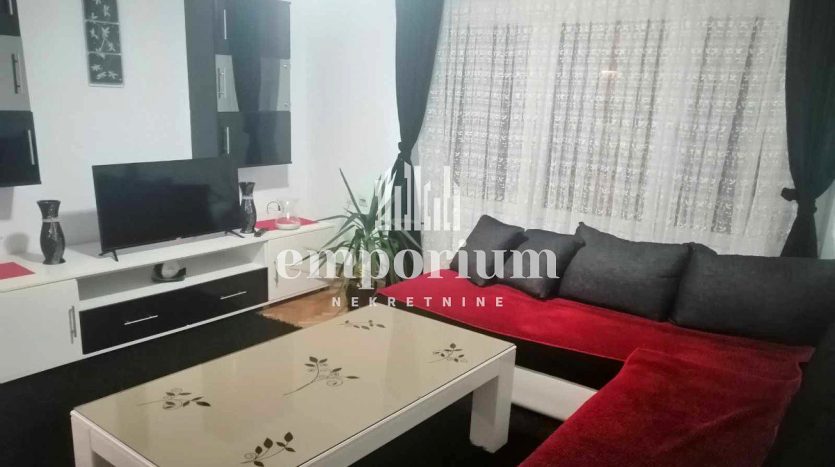 Dvosoban stan u centru grada, 60m2 ID:525/BNI