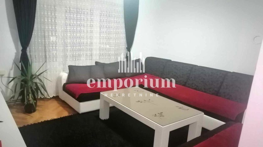 Dvosoban stan u centru grada, 60m2 ID:525/BNI