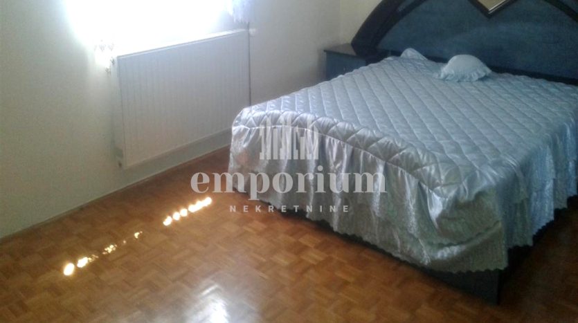 Dvije kuće na placu površine 470m2 ID:539/BN