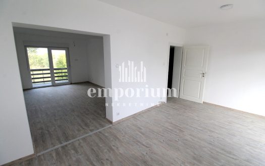 Trosoban stan u centru grada, 72m2 ID:2122/EN