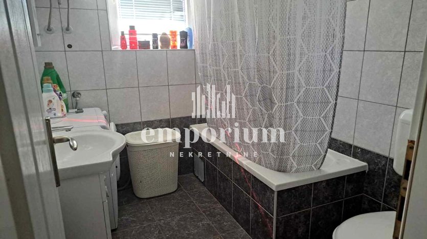 Namješten trosoban stan u novogradnji ID:2269/BN