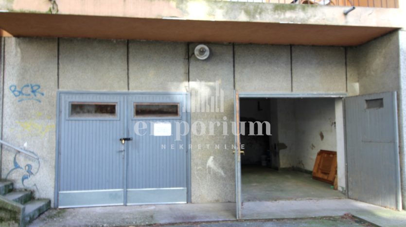 Garaža površine 17m2 ID:2219/EN