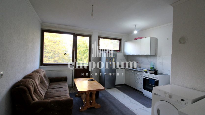 Dvosoban stan na prodaju površine 61m2 ID:2394/EN