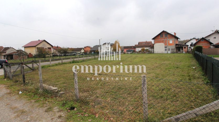 Zemljišna parcela površine 860m2 ID:2399/EN - Prodaja zemljišta Brčko