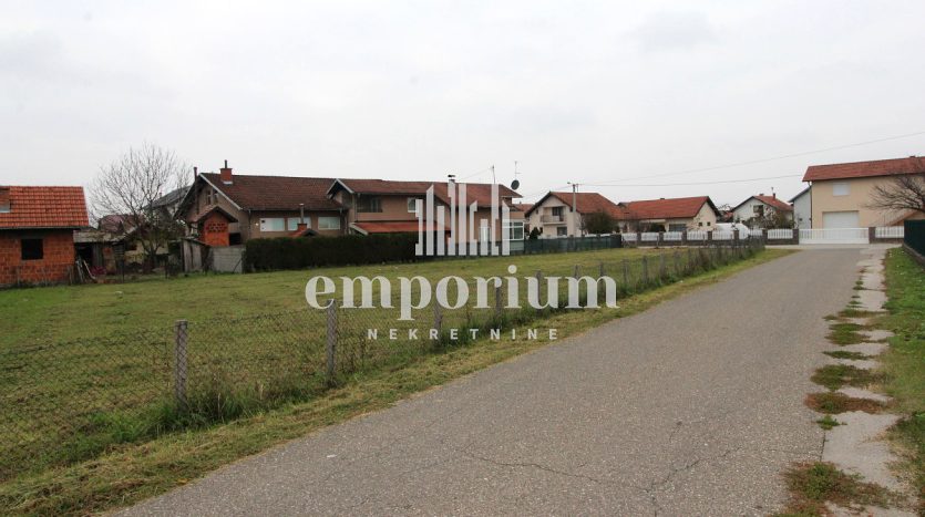 Zemljišna parcela površine 860m2 ID:2399/EN - Prodaja zemljišta Brčko