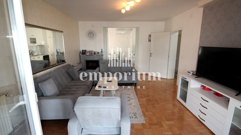 Namještena etažna kuća ID:2467/EN - Prodaja kuća Brčko